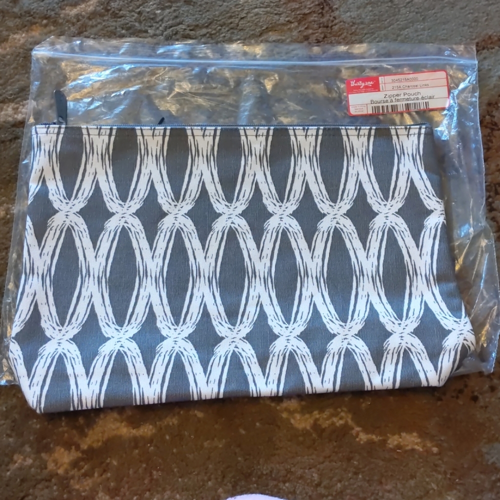 NIB Thirty-One Zipper Pouch